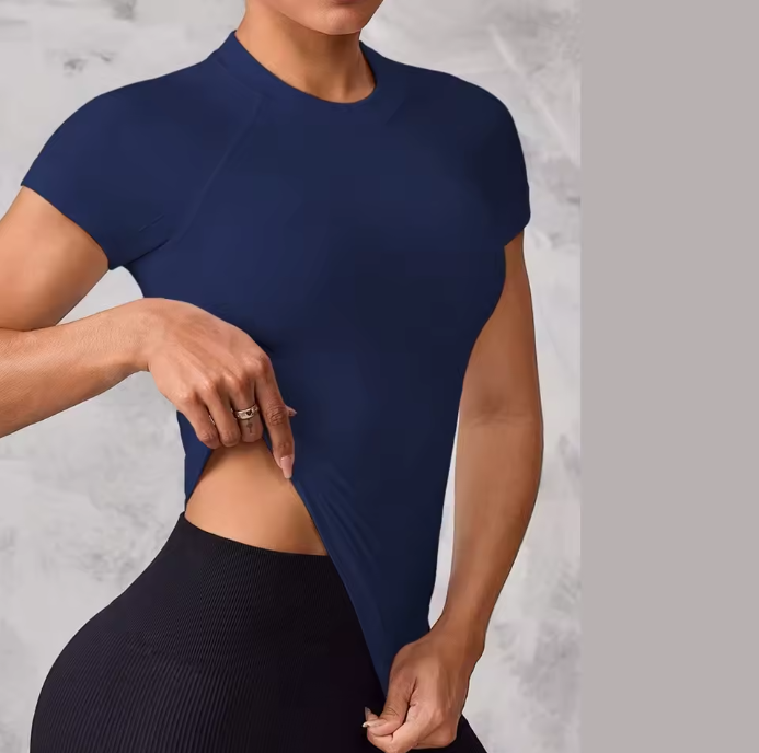 Top esportivo feminino de manga curta