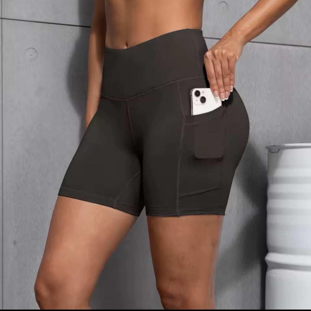 Short Legging com bolso respirável