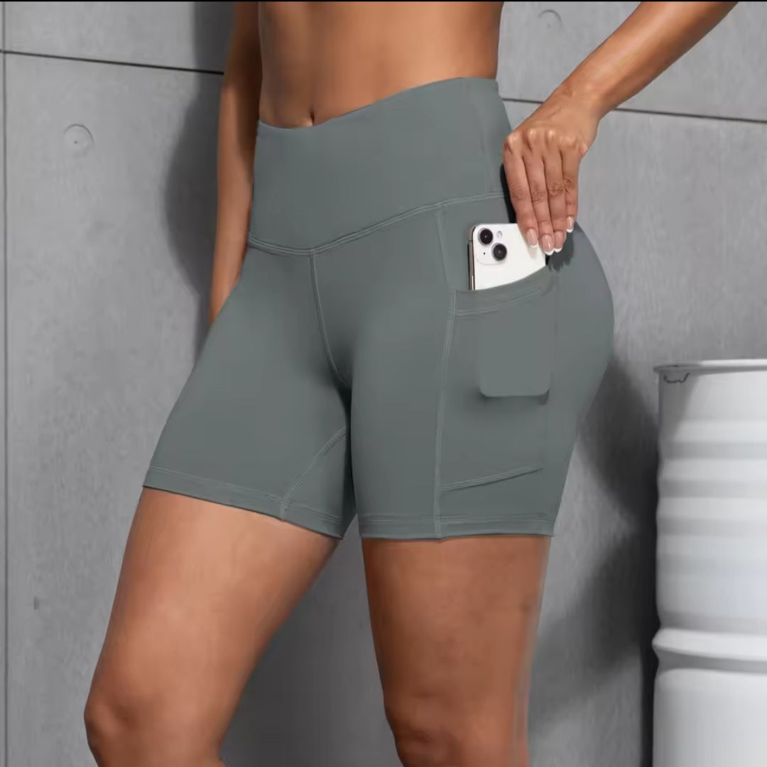 Short Legging com bolso respirável